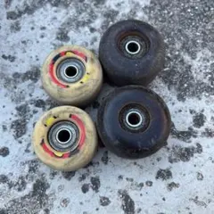 スケボーウィールベアリング付き