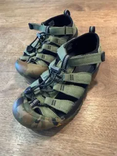 美品 KEEN キッズサンダル カモフラージュ柄 21センチ - メルカリ
