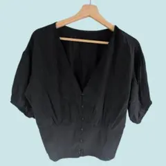 黒 Vネック 半袖シャツ バルーンスリーブ