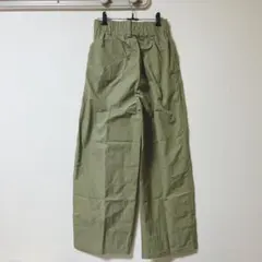 Mサイズ チノパン グリーン 両ポケットあり シャカシャカ