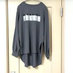 TRANOI. 長袖 カットソー グレー　オーバーサイズ、丈長めのサムネイル