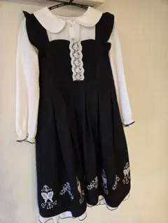 axes femme kids ワンピース　黒　130