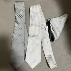 コムサデモードMENネクタイ２本リバーシブルチーフ１枚