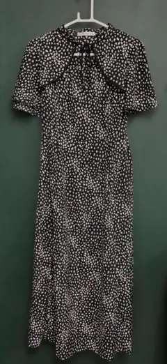 [287] EVERY.VERY NICE CLAUP 総柄 ロングワンピース