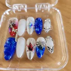 ネイルチップ Mサイズ10個セット 青と白のデザイン