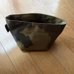 エルベシャプリエ　舟形ポーチのサムネイル