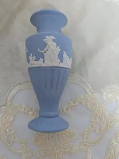 WEDGWOOD 花瓶 2点セット ジャスパー ワイルドストロベリー - メルカリ