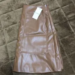 SPRAYのミニスカート