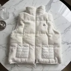 2026年最新】MONCLER カラー：ホワイト系 レディース ダウンベスト