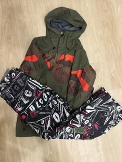 VOLCOM ウェア