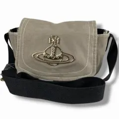 Vivienne Westwood エッジウェア ショルダーバッグ　カーキ Vivienne Westwood エッジウェア ショルダーバッグ カーキ - メルカリ