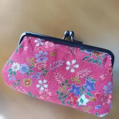 ハンドメイド花柄ピンクがま口財布　ポーチ