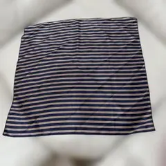 美品ネイビーとゴールドのストライプスカーフ