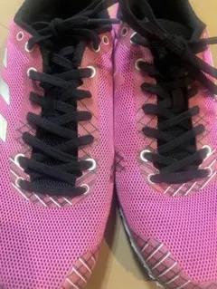 激安 adidas ピンク メッシュ ランニングシューズ