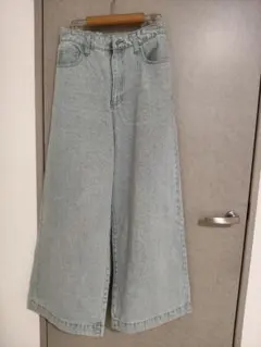 BAYFLOW ワイドデニムパンツ ライトブルー サイズ3のサムネイル