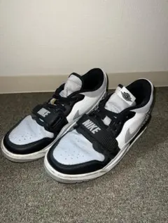 NIKE Air Jordan ホワイト/ブラック スニーカー