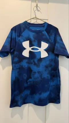 ☆美品☆アンダーアーマー☆ Tシャツ ☆青色 ☆