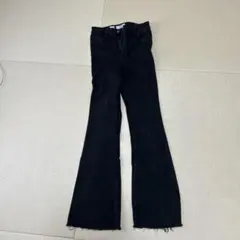 Bershkaのデニムのサムネイル