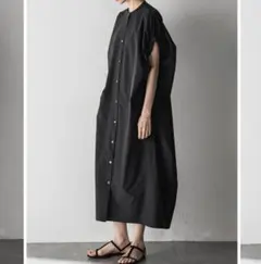 ESSEN.LAUTREAMONT ポリエステルストレッチ撥水加工ドレス 黒のサムネイル
