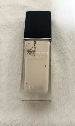 Dior フォーエヴァー フルイド スキン グロウ 00 ニュートラル