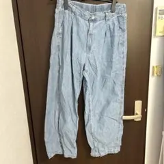 GU ライトブルー デニムパンツ　生地薄め