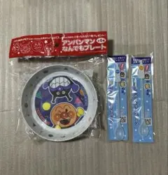 アサヒ飲料　アンパンマンなんでもプレート ＆ 色がかわる マドラースプーンのサムネイル