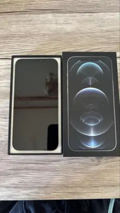 Apple iPhone 12 Pro Max シルバー