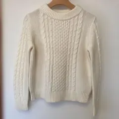 PLST アイボリー ケーブルニットセーター