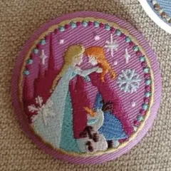 【新品未使用】アナ雪　ディズニー　刺繍バッチ
