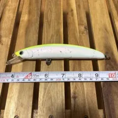 Item thumbnail for item c7eb46dd-4a9b-4938-8635-2cee1637a0ff