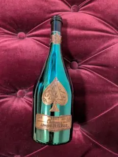 Item thumbnail for item d87d7db1-1cad-431f-9d68-fc002197974f