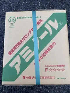 即日発送！YAYOI RINO 壁紙施工用でん粉系接着剤 6kg×3袋入 - メルカリ