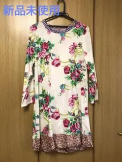 [新品未使用]スナオクワハラ　花柄が綺麗なワンピース