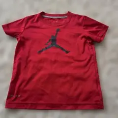 ロゴ Tシャツ　赤　サイズ110〜116