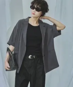 美品 LAKOLE リネンライクシアーWジャケットのサムネイル