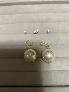 樹脂ピアスセット　リボン　パール　ピアス