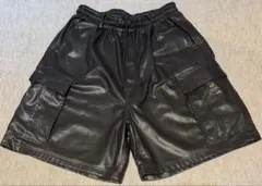 AMNJX平本蓮 レザー(本革) ブラックカーゴショートパンツ 黒 BLACK ROSE LEATHER CARGO SHORTS of AMNJX