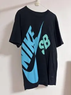NIKETシャツ