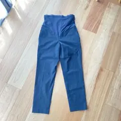 ユニクロ　マタニティ パンツ Sサイズ　スラックスタイプ