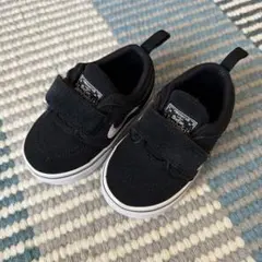 NIKE スニーカー　11-12㎝