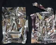 仮面ライダーゼッツ フィギュア付きチョコスナック【オーズ】【響鬼】2種セット