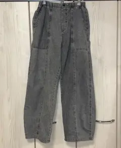 GU グレー デニム レディースワイドパンツ ウエストゴムのサムネイル
