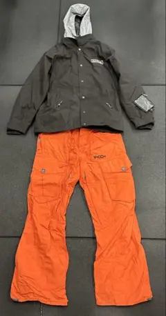 nima スノーボードウェア M ＋ VOLCOM パンツ M 上下セット