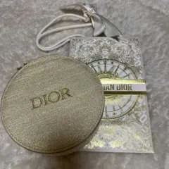 クリスチャンディオール　ポーチ　紙袋