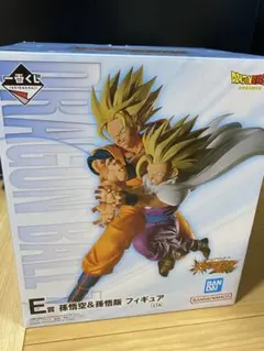 一番くじ ドラゴンボール E賞 孫悟空＆孫悟飯 フィギュアのサムネイル