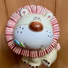 レトロ❤️チェーン付きライオンの陶器❤️貯金箱 - メルカリ