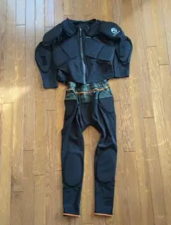 yessi様　スキー　スノーボード　プロテクター　上下セット