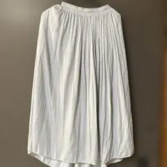 UNIQLOライトグレー プリーツスカート ゴムウエストM