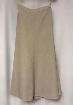 ベージュ　フレアスカート　ゴムウエスト　ナチュラルビューティーベーシック￼ Ｓ
