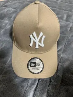 New Era ベースボールキャップ ベージュ 調整可能
